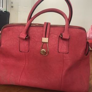 Pink purse large 3 compartments with phone and wallet pockets. Brand new